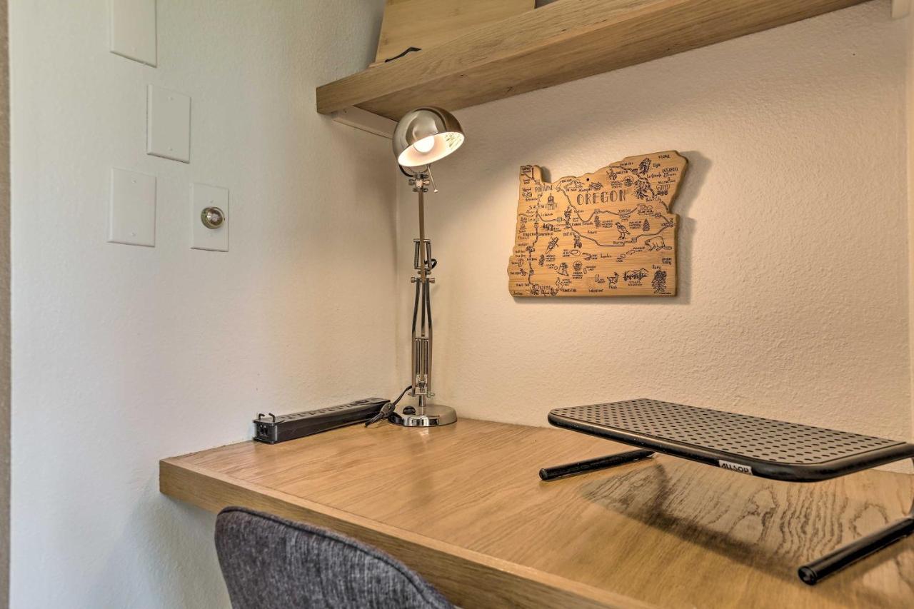 Resort Condo Retreat About 6 Mi To Downtown Bend! 외부 사진