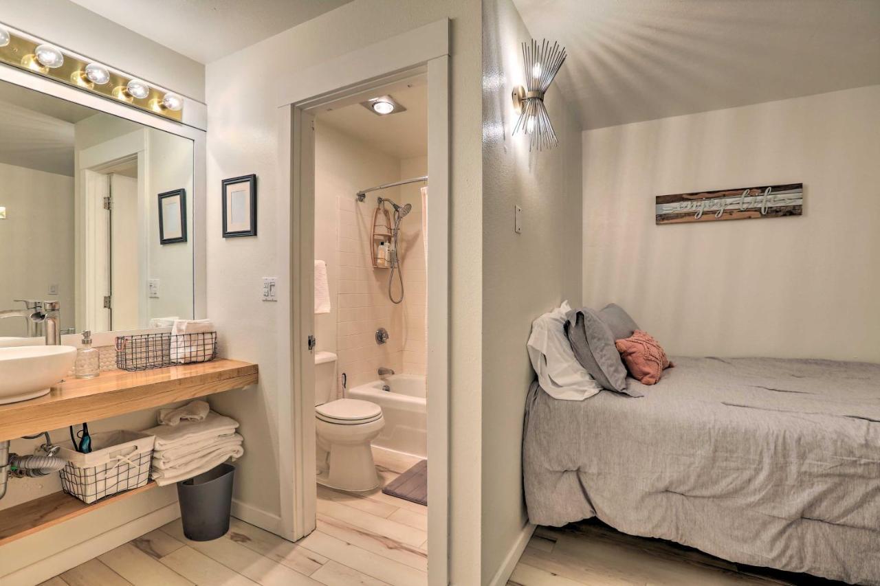 Resort Condo Retreat About 6 Mi To Downtown Bend! 외부 사진